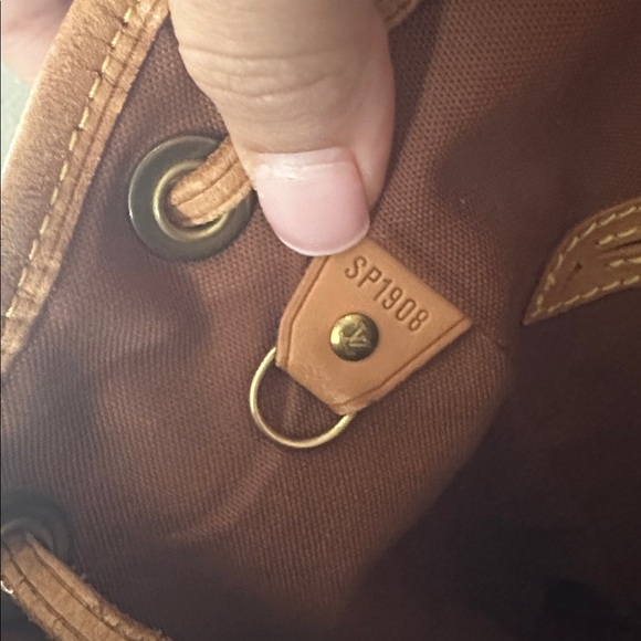 Louis Vuitton backpack montsouris LV monogram bag mm vintage designer backpack - Picture 12 of 17